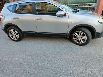 Si vende auto usata