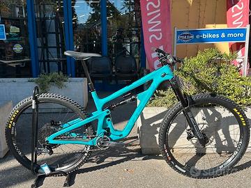 mtb enduro YETI SB160 C4 tg L 2023 nuova carbon