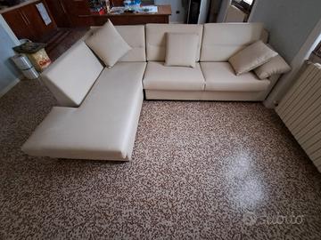Divano ad angolo 