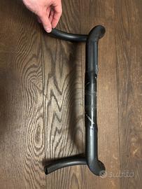 manubrio FSA K-force carbon 420mm