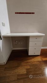 Scrivania a muro con 4 cassetti colore bianco