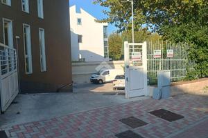 AUTORIMESSA A CERCOLA