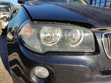 Proiettore destro BMW X3 del 2008