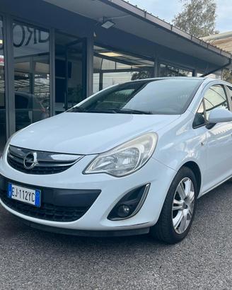 Opel Corsa 1.2 5 porte Club GPL*