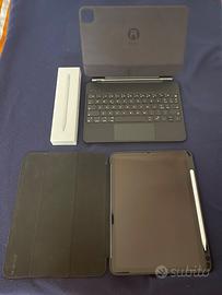 Ipad Air 5 generazione con apple pencil e tastiera