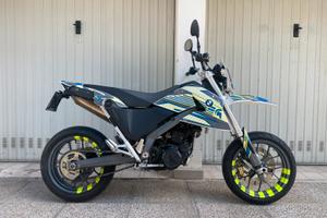 Bmw G650 xmoto (simil ktm smc r/ husqvarna 701)