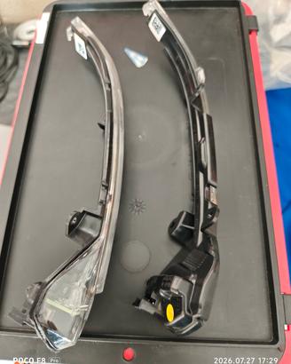 indicatori direzione laterali Seat Leon 5f 