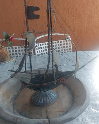 barca a vela in ottone