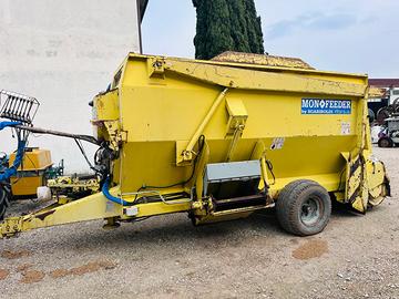 Carro miscelatore Sgariboldi 10 m3