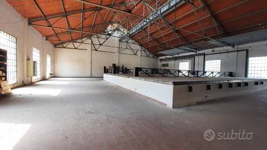 Attività / Licenza di 300 m² con 1 locale a Este