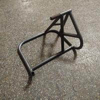 CAVALLETTO MONO BRACCIO 