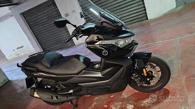 Voge sfida sr400 come nuovo