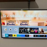 Smart TV 43" Samsung, 4K ultra HD, come nuova