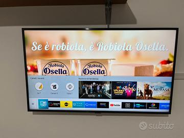 Smart TV 43" Samsung, 4K ultra HD, come nuova