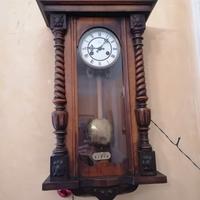 Orologio a pendolo da parete