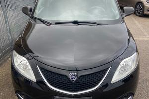 Lancia Ypsilon 1.2 69cv Platinum 2017 nuova garanz