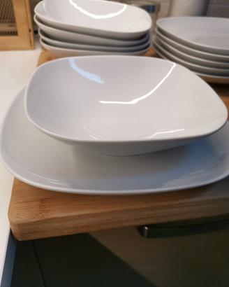 Servizio piatti Ikea 