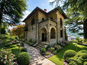 Villa di 296 m² con più di 5 locali a Esino Lario
