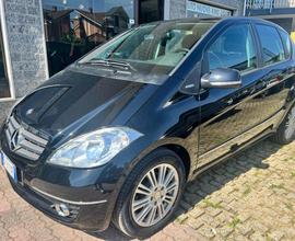 MERCEDES-BENZ A 180 CDI Executive UNICO PROP.