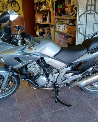 Honda CBF 1000