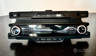 Stereo + Mascherina Alfa Romeo Giulietta