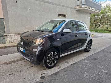 Smart ForFour 70 1.0 Passion