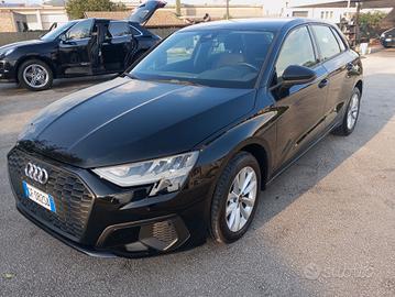 Audi A3 SPB 30 TDI Business Advanced