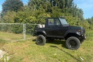 Suzuki samurai sj500