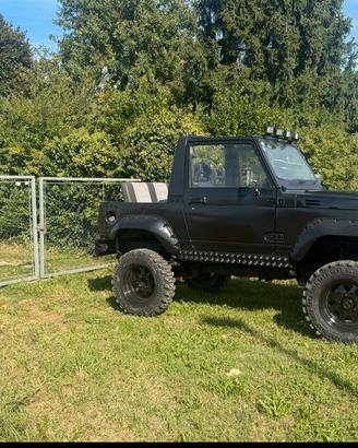 Suzuki samurai sj500
