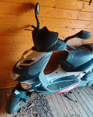 Scooter Aprilia SR 50 GP1