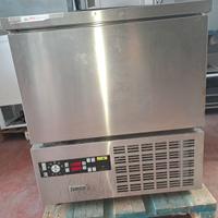 Abbattitore 5 teglie Zanussi