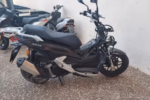 Tnt XCO 125 2025 INCIDENTATO