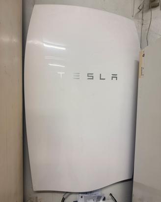 Tesla Power Wall 1