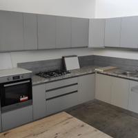 CUCINA NUOVA METà PREZZO - FINE SERIE