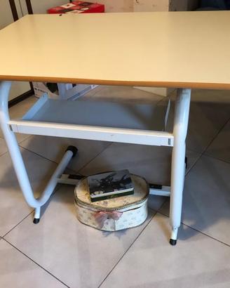Tavolo per disegno tecnico