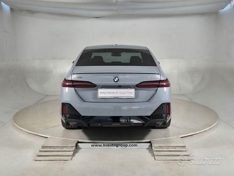 BMW 5 Series 2025 photo 4
