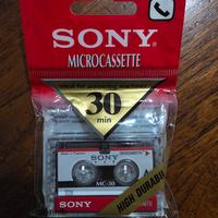 microcassetta Sony MC 30