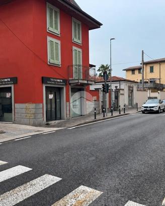 NEGOZIO A SERIATE