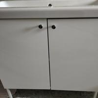 Mobile bagno sottolavabo con lavabo