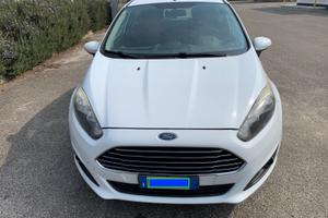 Ford Fiesta 1.5 TDCI 5 porte 75CV (Aprile 2015)
