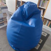 Pouf blu elettrico