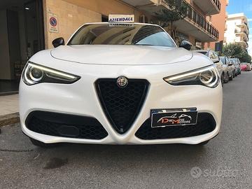 Alfa Romeo Stelvio 2.2 TD 190 CV AT8 Q4 Super NAVY