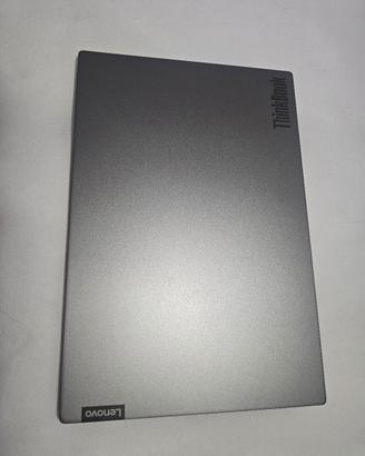 Lenovo Thinkbook 15" i3 16gb ram 512ssd