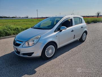 Opel corsa D