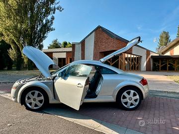 Audi TT coupè MK1