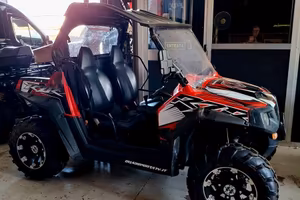quad Polaris RZR 800 S revisionato totalmente