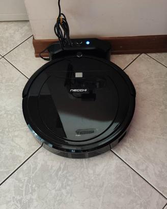 Robot aspirapolvere e lavapavimenti Necchi