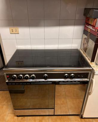 Cucina a gas Zoppas con forno