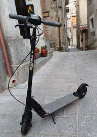 Monopattino elettrico - E-TWOW