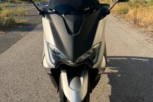 TMAX SX